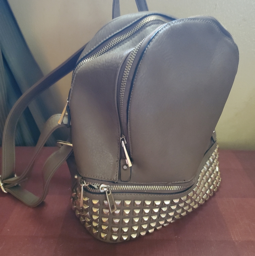 Leather bag